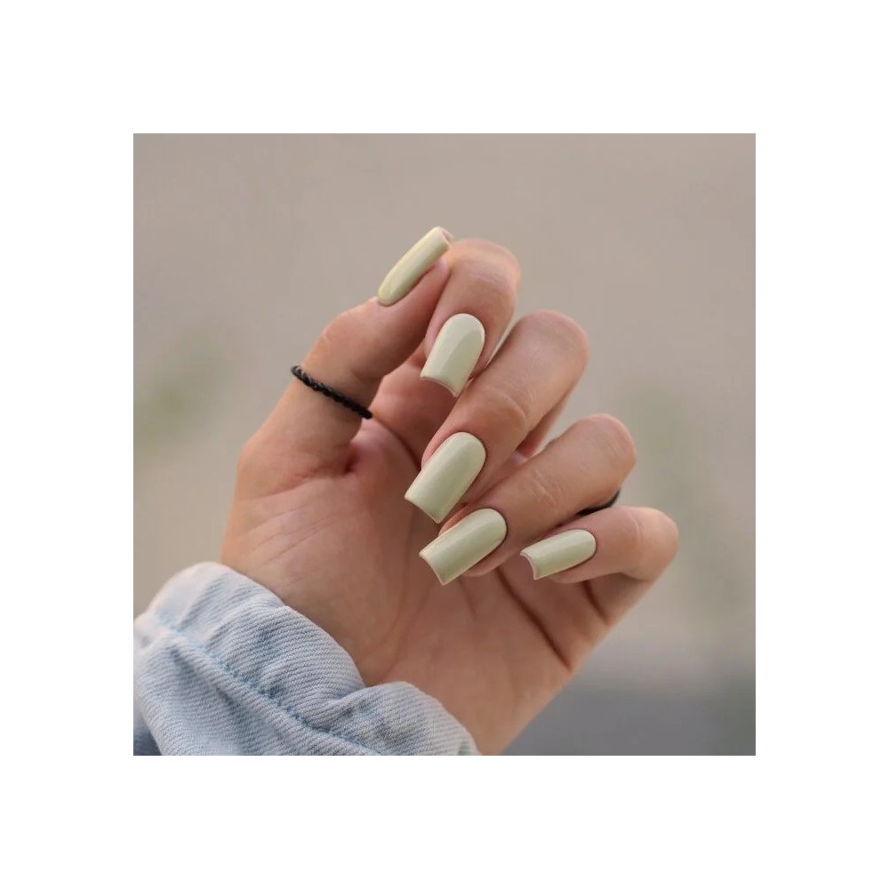 Green Drin Gel Polish, 7ml Green Drin Gel Polish, 7ml